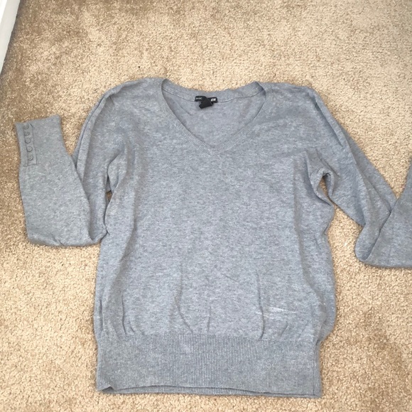 H&M basic v neck sweater - Picture 2 of 5
